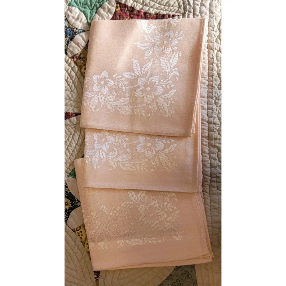 Unbranded vtg square